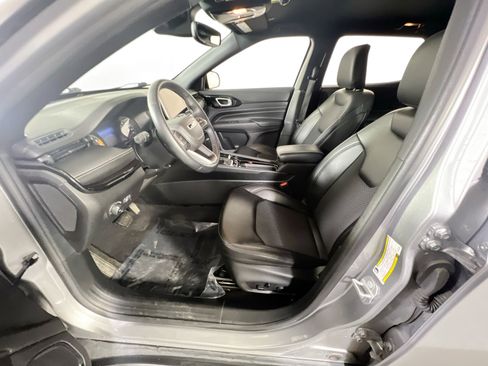 Used 2022 Jeep Compass Altitude w/ Convenience Group image 19