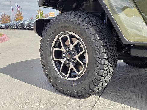 New 2026 Jeep Wrangler Unlimited Rubicon image 6