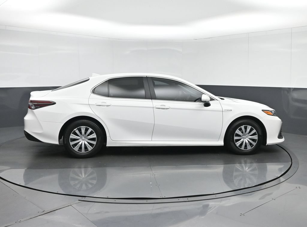 Used 2021 Toyota Camry LE FWD image 8