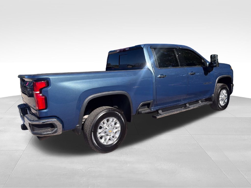 Used 2025 Chevrolet Silverado 2500 LTZ w/ LTZ Plus Package AWD/4WD image 5