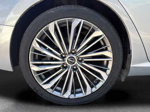 Used 2023 Nissan Altima 2.5 SL FWD image 30