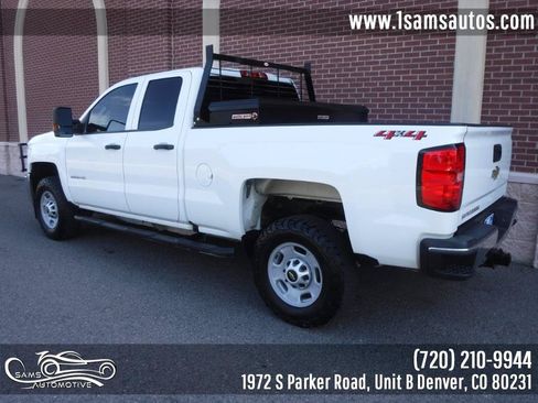 Used 2019 Chevrolet Silverado 2500 W/T AWD/4WD image 4