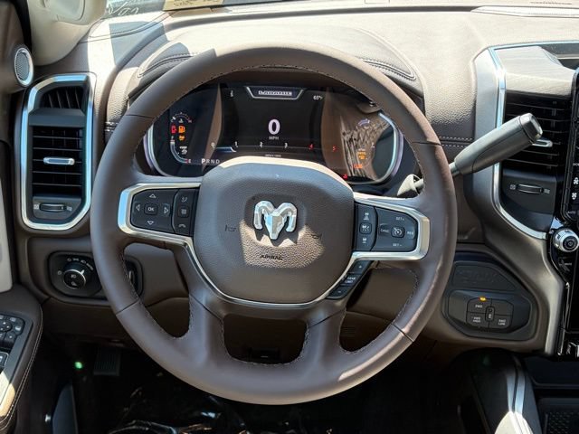 New 2026 RAM 3500 Laramie AWD/4WD image 39