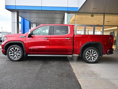 Used 2024 GMC Sierra 1500 Denali w/ Denali Reserve Package AWD/4WD image 5