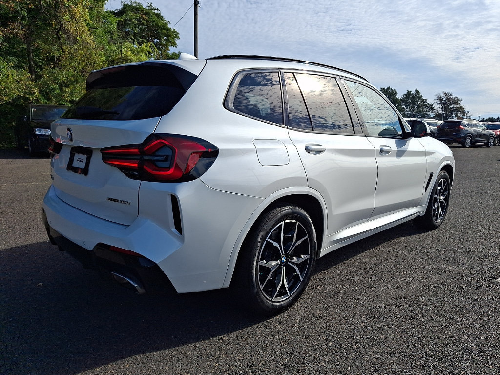 Used 2022 BMW X3 xDrive30i w/ M Sport Package 2 AWD/4WD image 7