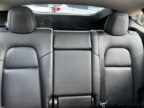 Used 2020 Tesla Model Y Long Range AWD/4WD image 18