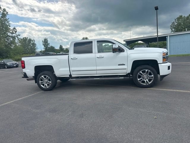 Used 2019 Chevrolet Silverado 2500 High Country AWD/4WD image 13