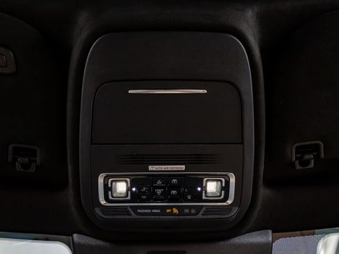 Used 2025 Lincoln Navigator Black Label image 31