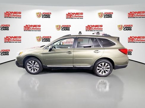 Used 2017 Subaru Outback 2.5i Touring image 16