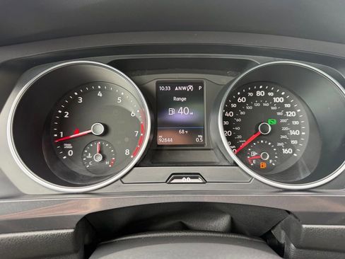 Used 2021 Volkswagen Tiguan SE R-Line AWD/4WD image 15