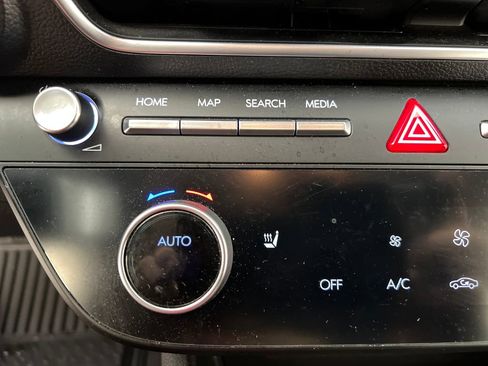 Used 2025 Hyundai Sonata SEL FWD image 46