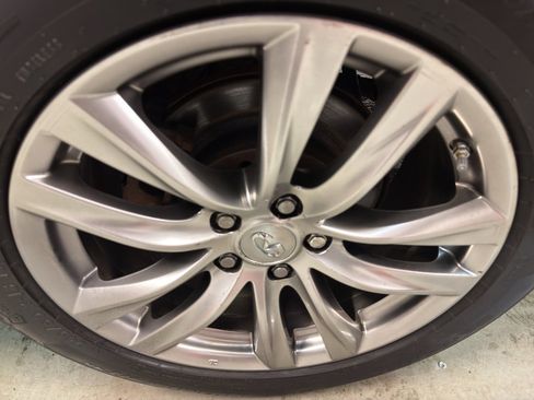 Used 2015 INFINITI Q70 3.7 image 34