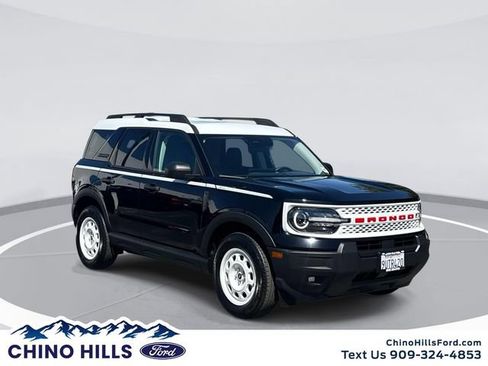Used 2025 Ford Bronco Sport Heritage w/ Convenience Package AWD/4WD image 1