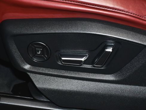 Used 2022 Audi SQ8 Premium Plus w/ Executive Package image 63