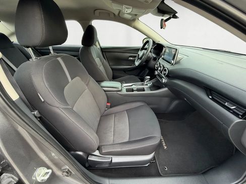 Used 2023 Nissan Sentra SV FWD image 14