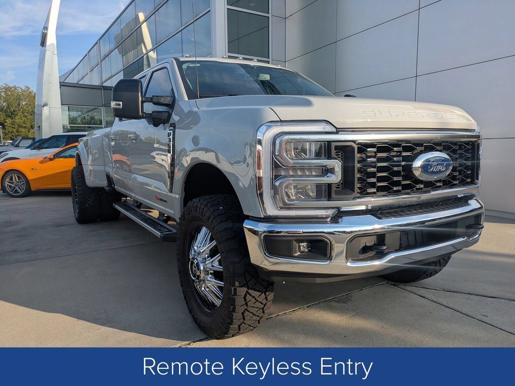 New 2026 Ford F350 Lariat AWD/4WD image 2