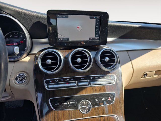 Used 2019 Mercedes-Benz C 300 4MATIC Sedan image 10