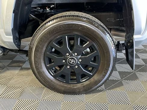 Used 2025 Toyota Tacoma SR image 28