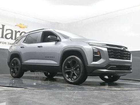 New 2026 Chevrolet Equinox LT w/ Midnight Edition FWD image 2