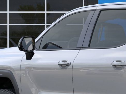 New 2026 GMC Sierra EV Elevation image 12