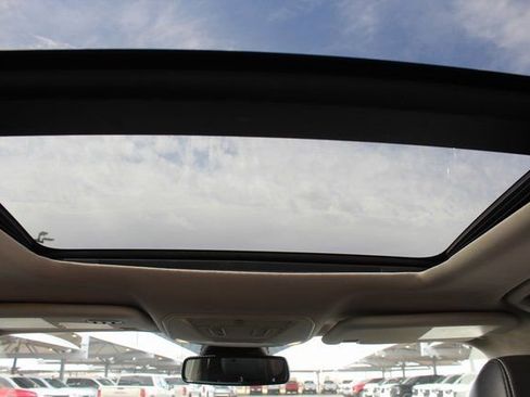 Used 2017 Ford Escape Titanium w/ Equipment Group 301A image 20