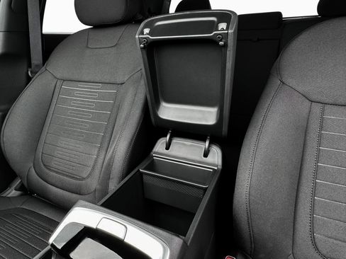 New 2025 Hyundai Santa Cruz SE image 18