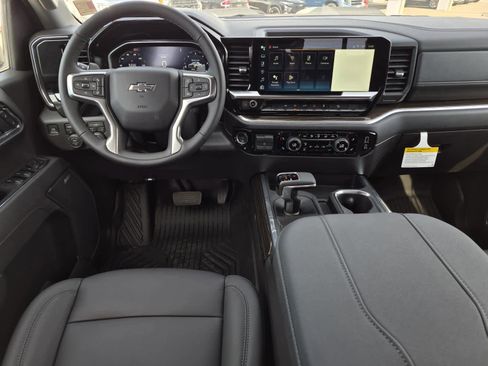 New 2026 Chevrolet Silverado 1500 LT Trail Boss w/ Convenience Package II image 12