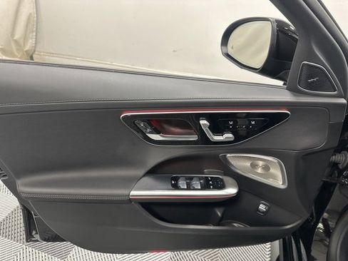 Used 2025 Mercedes-Benz C 300 4MATIC Sedan image 15