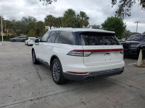 Certified 2021 Lincoln Aviator Reserve w/ Elements Package Plus image 3