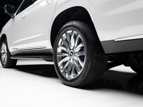 Used 2024 Cadillac Escalade Premium Luxury image 80