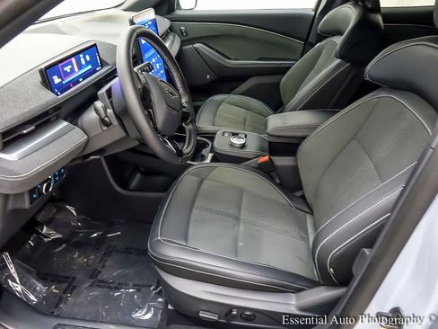 Used 2024 Ford Mustang Mach-E GT image 10