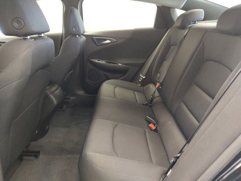 Used 2024 Chevrolet Malibu LS w/ Driver Confidence Package FWD image 18