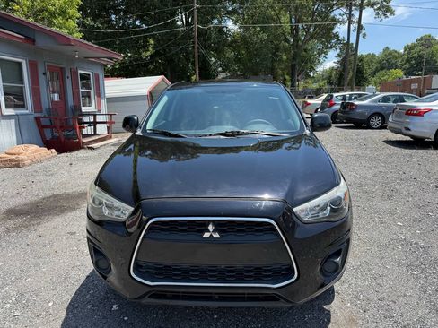 Used 2015 Mitsubishi Outlander Sport ES FWD image 3