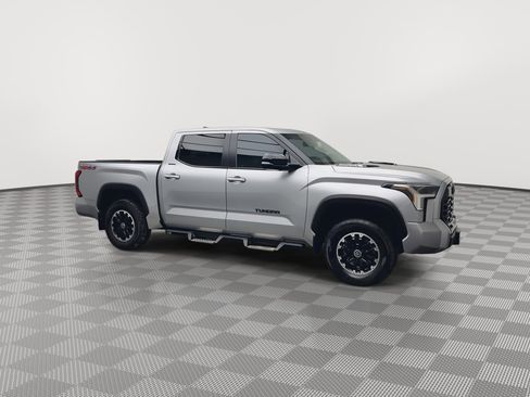 Used 2024 Toyota Tundra Limited image 42