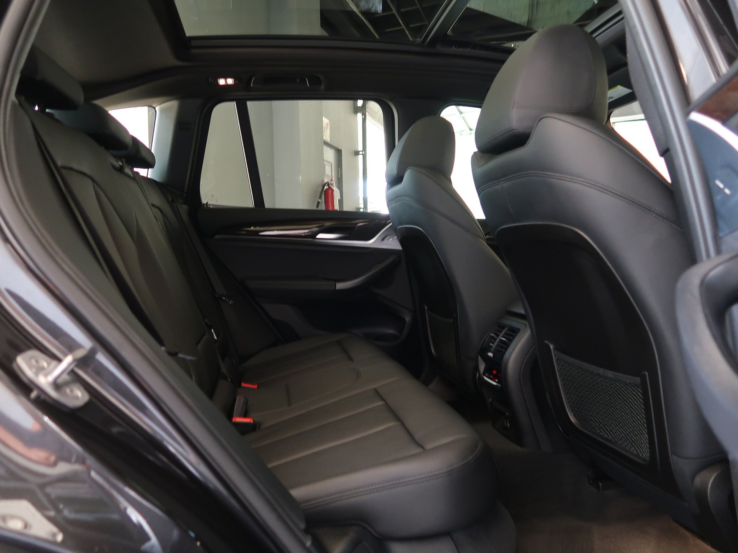 Used 2019 BMW X3 sDrive30i w/ Convenience Package RWD image 38