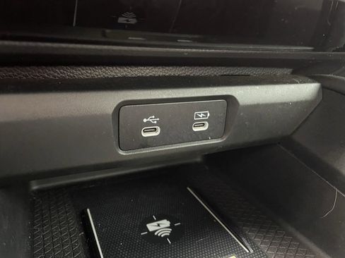 Used 2023 Honda Accord Touring image 19