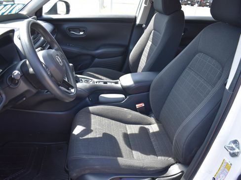 Used 2023 Honda HR-V LX image 15