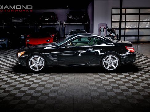 Used 2013 Mercedes-Benz SL 550 image 73