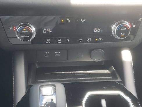New 2026 Mitsubishi Outlander SE AWD/4WD image 29