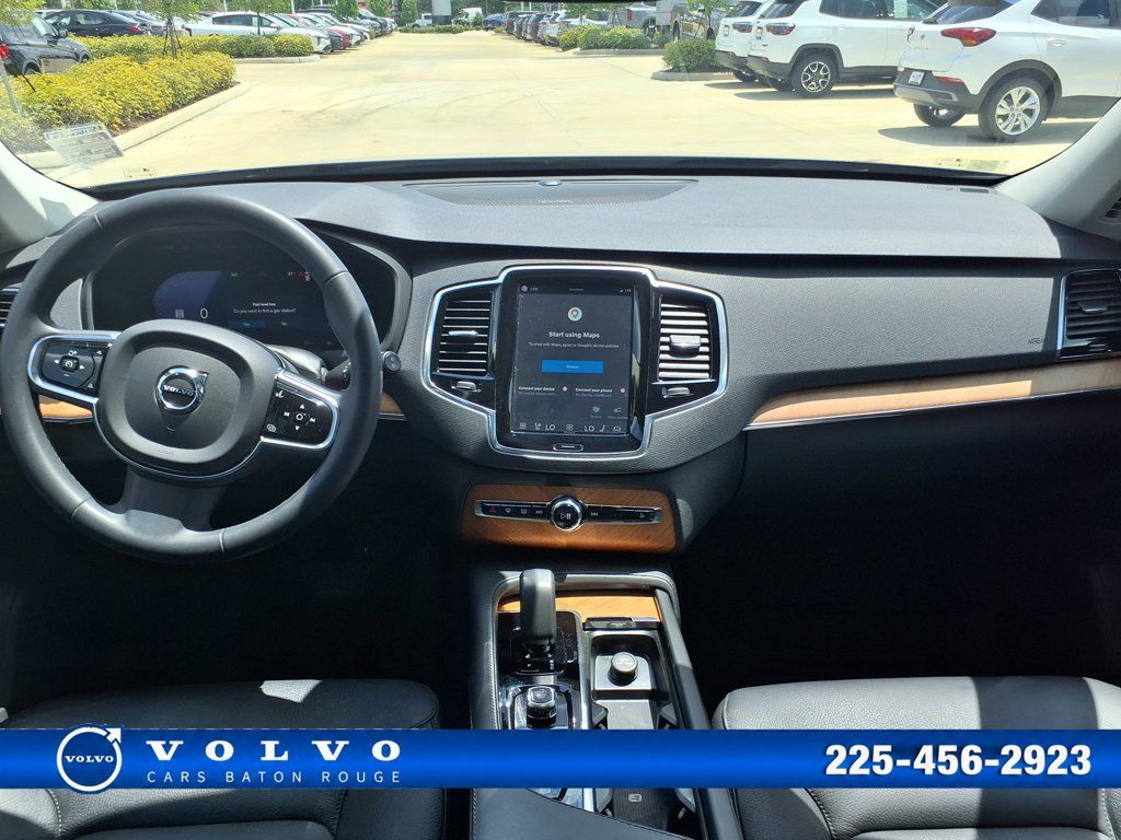 Certified 2024 Volvo XC90 B5 Plus w/ Protection Package Premier AWD/4WD image 26