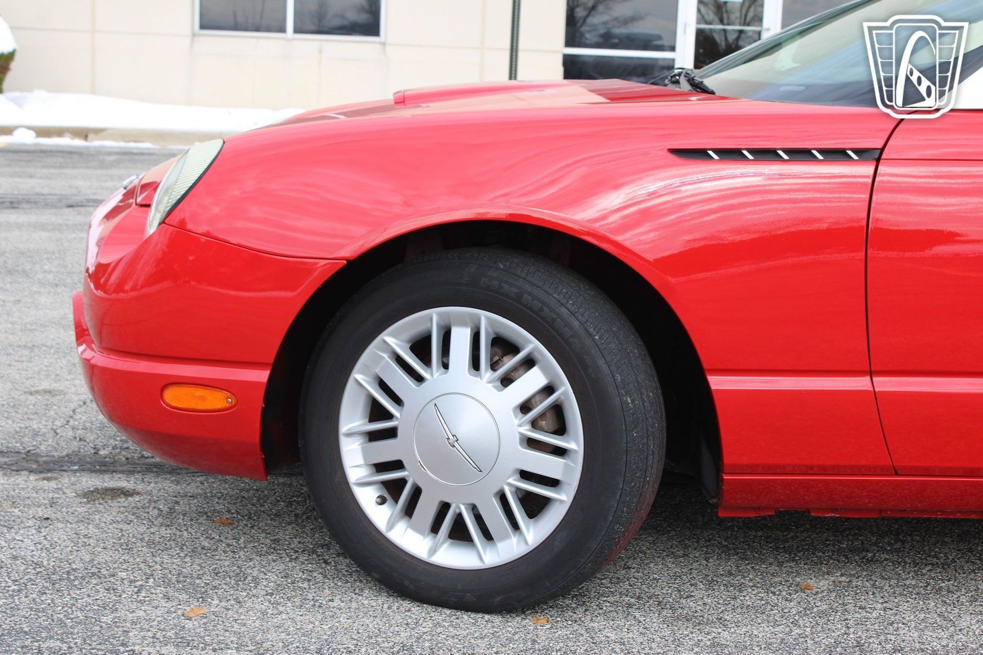 Used 2002 Ford Thunderbird RWD image 38