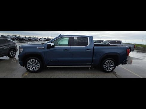 Used 2026 GMC Sierra 1500 Denali w/ Denali Reserve Package AWD/4WD image 7