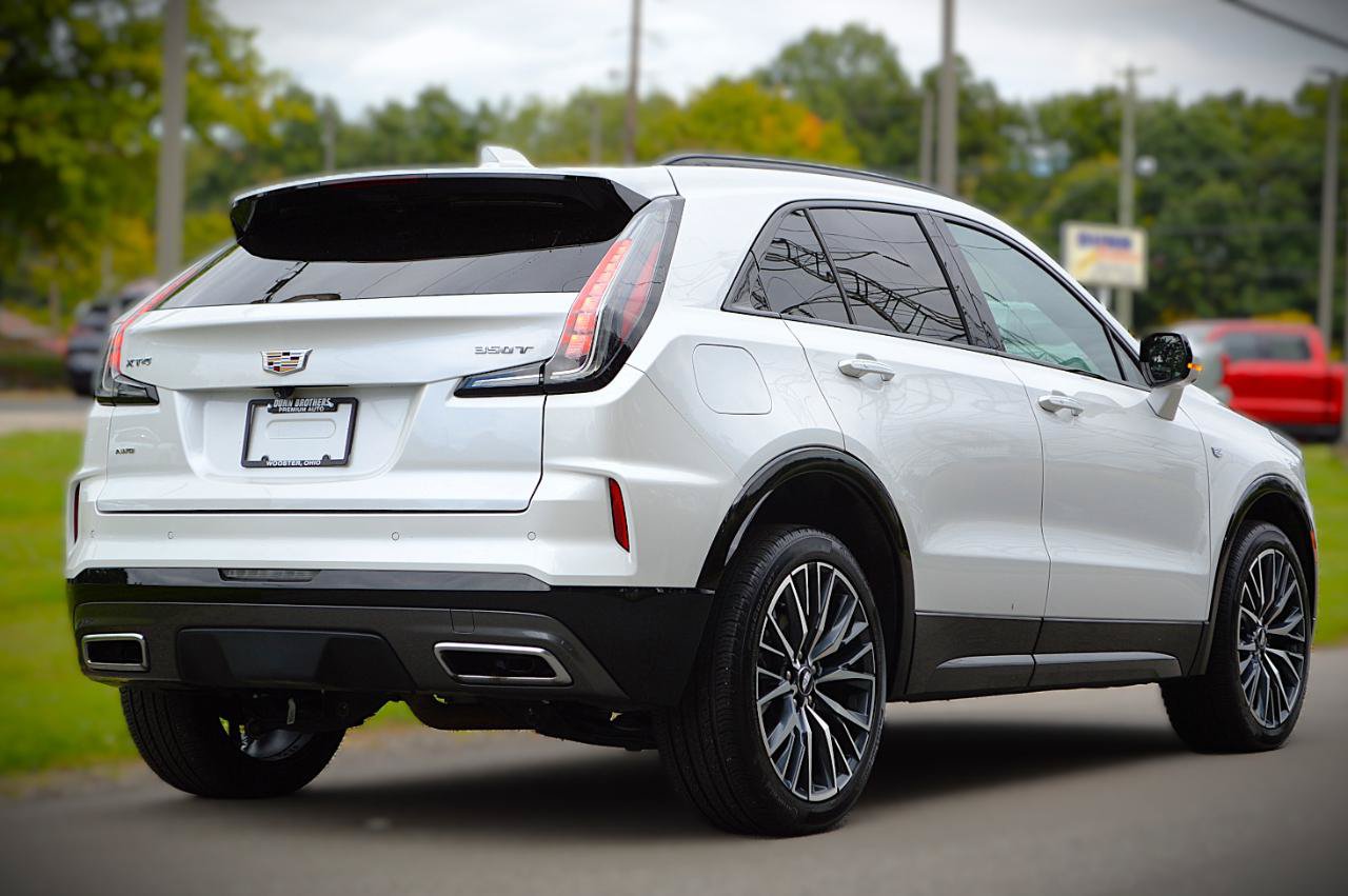 Used 2025 Cadillac XT4 Sport AWD/4WD image 5