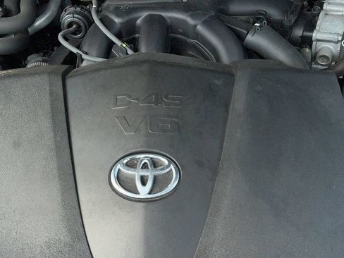 Used 2021 Toyota Highlander XLE AWD/4WD image 51