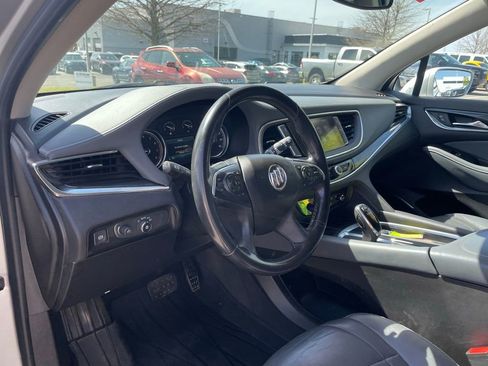 Used 2018 Buick Enclave Essence w/ LPO, Hit The Road Package image 10