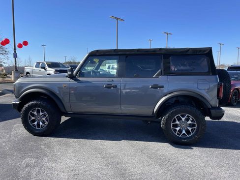 Certified 2022 Ford Bronco Badlands image 8