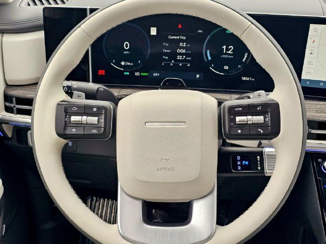 Used 2025 Hyundai Santa Fe Calligraphy FWD image 34