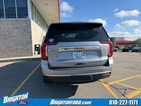 Used 2023 GMC Yukon SLT w/ SLT Premium Package AWD/4WD image 6