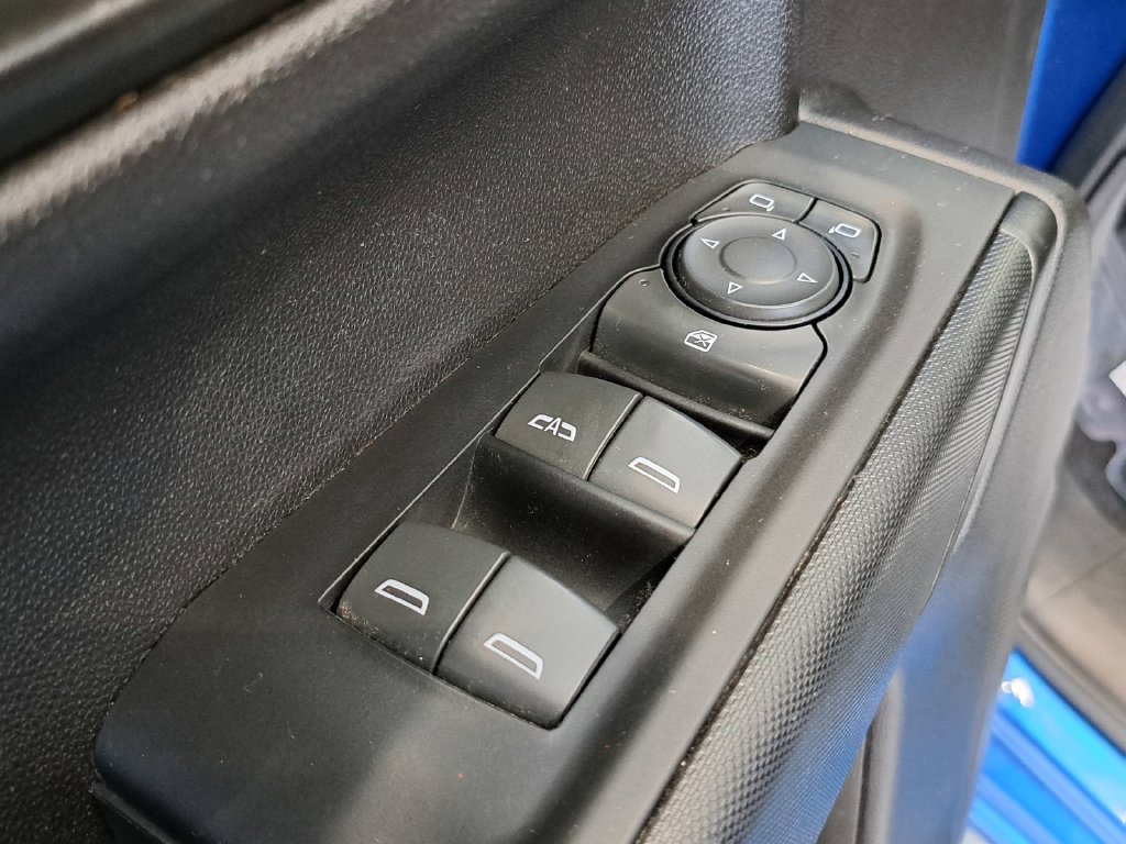 Used 2022 Chevrolet Silverado 1500 Custom AWD/4WD image 22