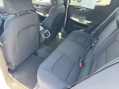 Used 2023 Chevrolet Malibu LT FWD image 21